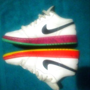 Women's / Kids Jordans